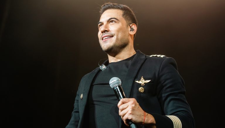 Carlos Rivera hace pública la fecha de nacimiento de su bebé que tendrá