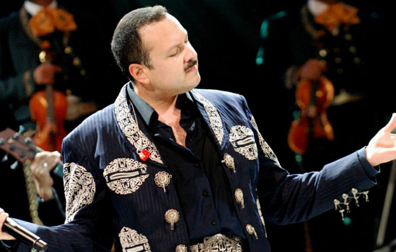 Pepe-Aguilar-Julión-y-Playa-Limbo-llevan-su-música-a-foros-del-país