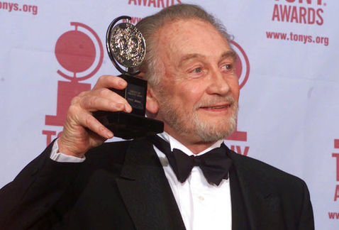 Roy Dotrice