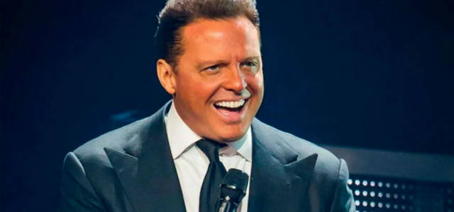 Luis Miguel vuelve a generar polémica pero ahora por supuestamente ¡usar un doble en sus shows!.