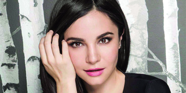 Martha Higareda alza la voz y denuncia acoso