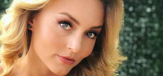 La actriz Angelique Boyer demostró porque su pareja, Sebastián Rulli, tiene ganas de "devorarla" cuando luce su figura en bikini.