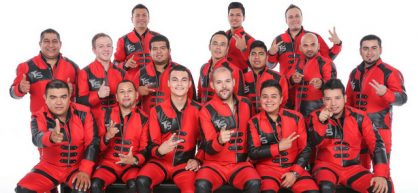 La Banda Tierra Sagrada conquistó la Feria Comalcalco de este año, cantando sus más grandes éxitos musicales con los que enamoraron a sus seguidores.