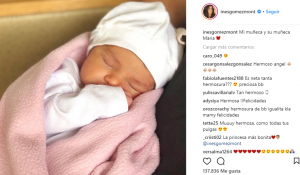 Inés Gómez Mont compartió una imagen de su tierna bebé recién nacida que derritió los corazones de sus seguidores en redes sociales.