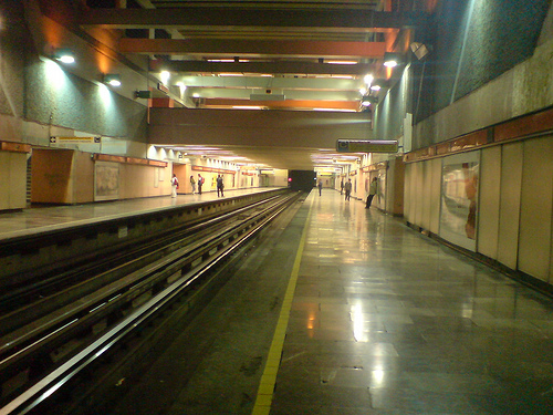 Metro Tacuba 