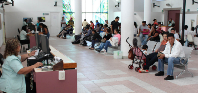 Módulos del IMSS se instalan en México