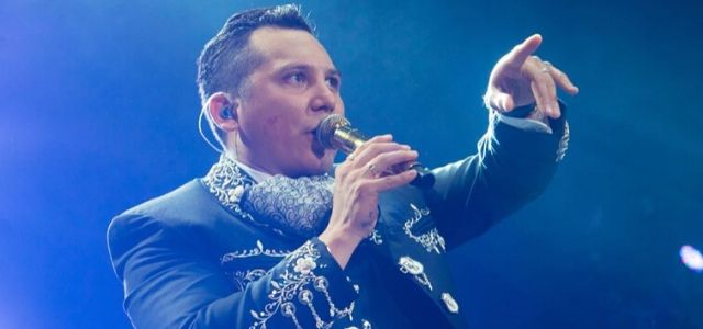 Edwin Luna y La Trakalosa de Monterrey