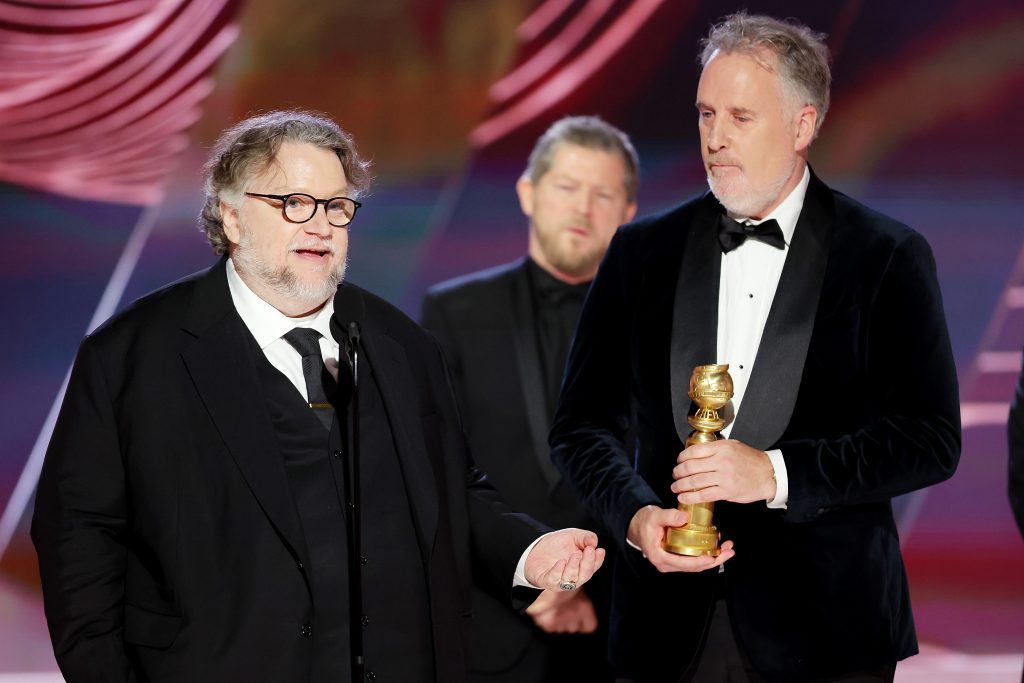 Guillermo del Toro se llevó el Globo de Oro por Pinocho: “La animación es cine”
